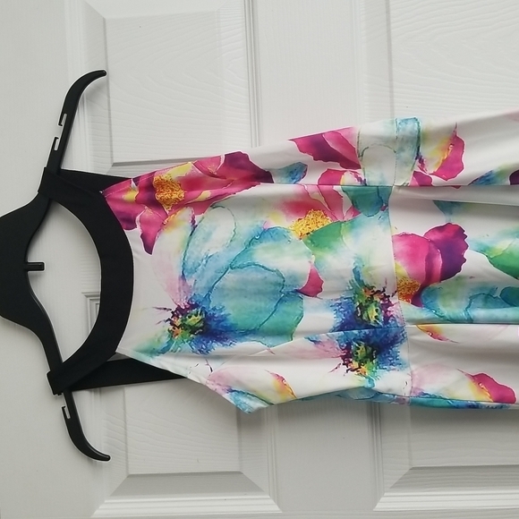 Fancyinn Women's Dress - Picture 3 of 9